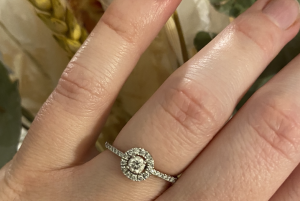La bague de fiançailles
